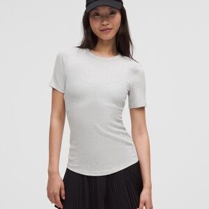 Lululemon Athletica Hold Tight Short Sleeve Tee - Size 4